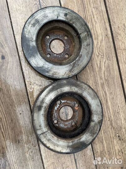 Тормозные диски переднее Lifan Solano 620 1.5 2010