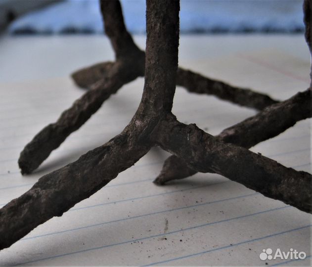 Старинное противоконное заграждение 