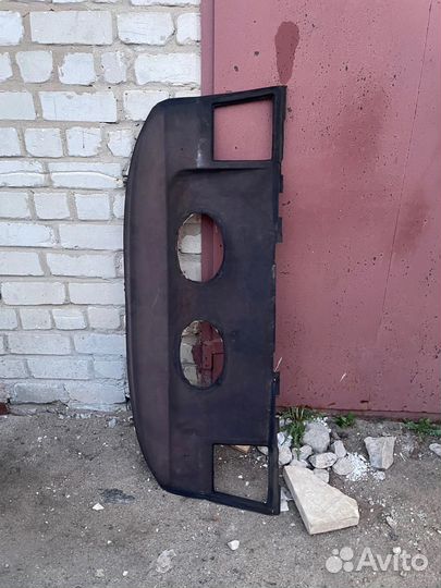 Часть салона и полка бмв е34