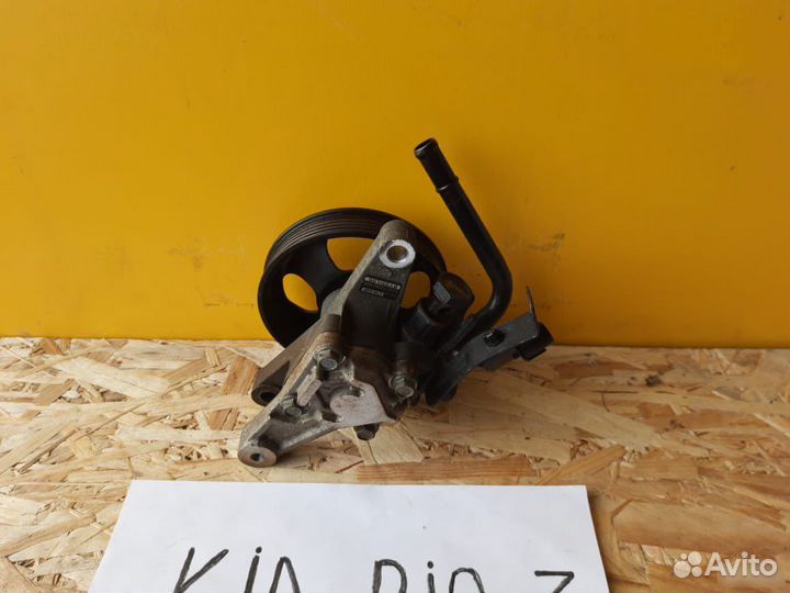 Насос гур KIA RIO 3