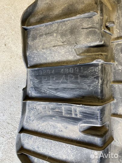 Дефлектор радиатора Toyota Highlander 2