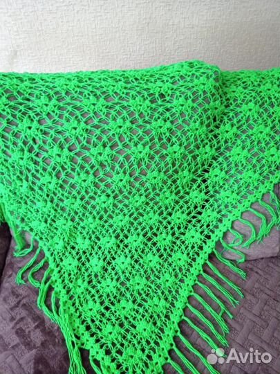 Косынка вязаная