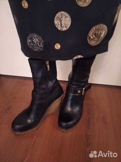 Ботильоны Cesare Paciotti