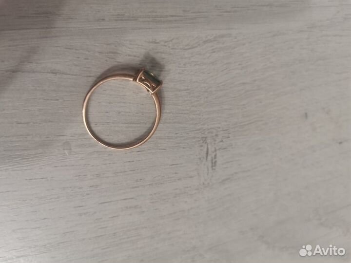 Кольцо золотое