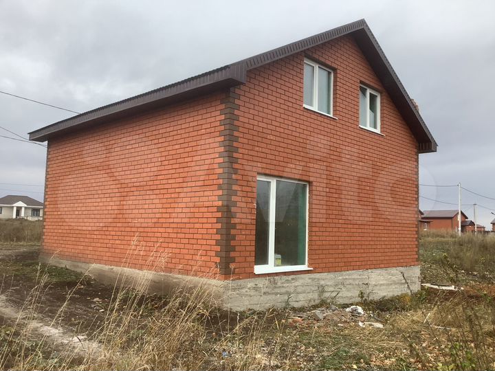 Дом 106 м² на участке 8 сот.