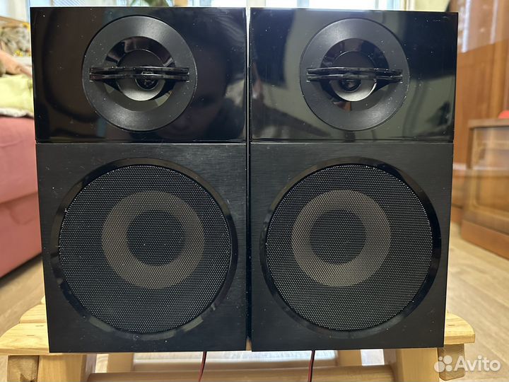 Микросистема DVD с караоке LG DM2520K