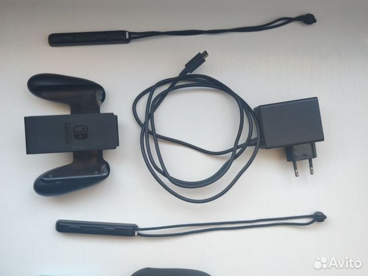 Nintendo switch rev 2 с играми