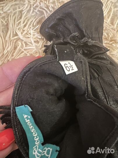 Перчатки женские кожаные новые