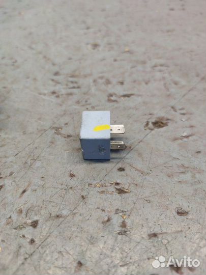 Реле Porsche Cayenne 957 4.8 2008