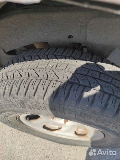 R16 Yokohama Geolandar A/T G011 255/70, PCD 5x135 DIA 60