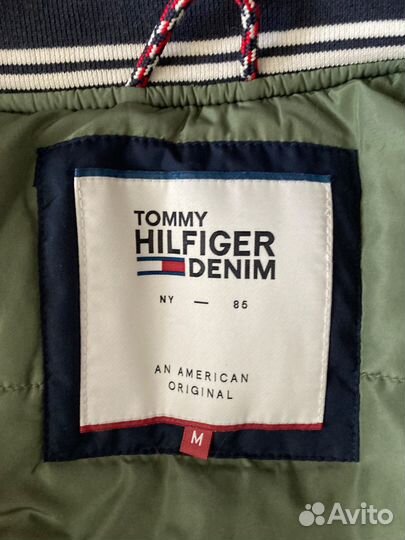 Tommy hilfiger куртка