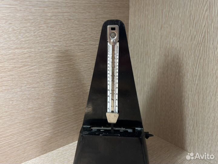 Настольный метроном механический СССР