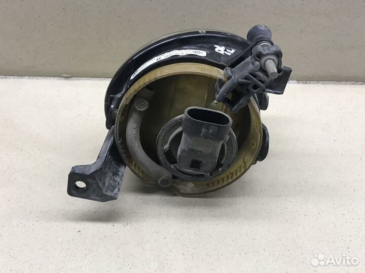 Фара противотуманная правая Tiguan 2011-2016