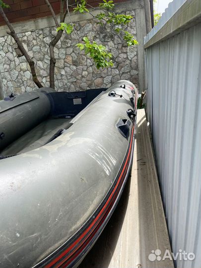 Надувная лодка пвх