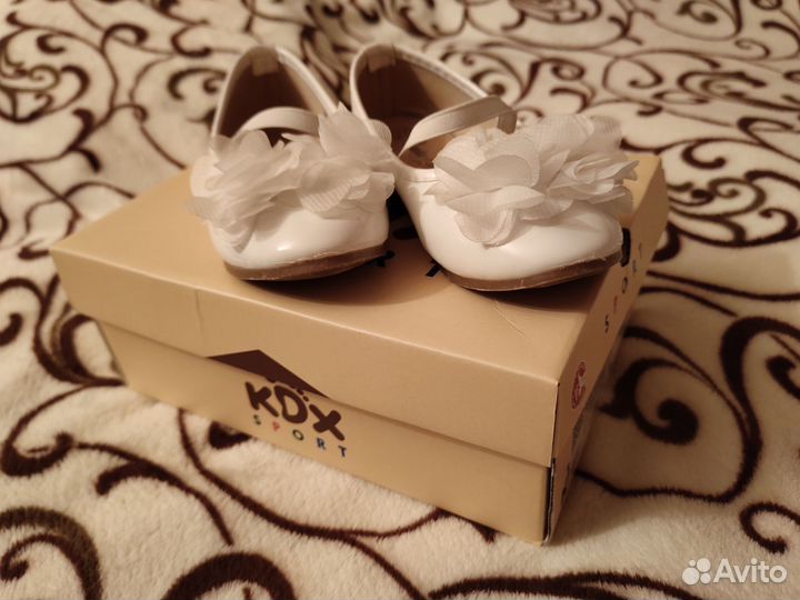 Туфли для девочки 27 размер