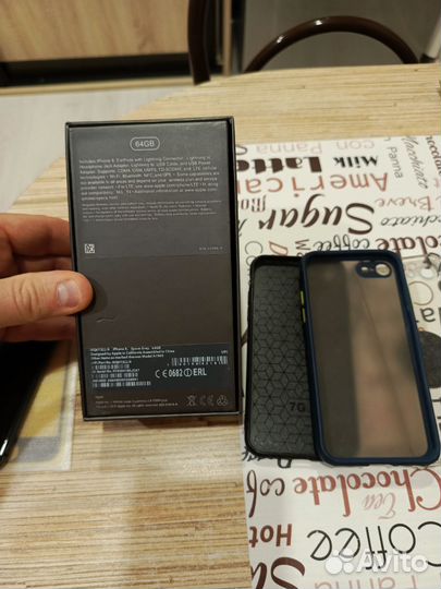 iPhone 8, 64 ГБ