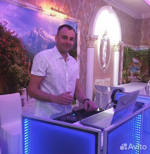 Диджей. Аппаратура. Караоке. Звукооператор.Ди-джей