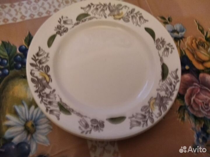 Тарелки Фаянсовые зик Конаково