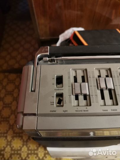 Магнитофон Sharp GF 9494H