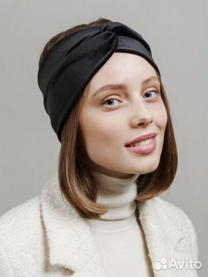Повязка на голову бархатная тёплая на весну