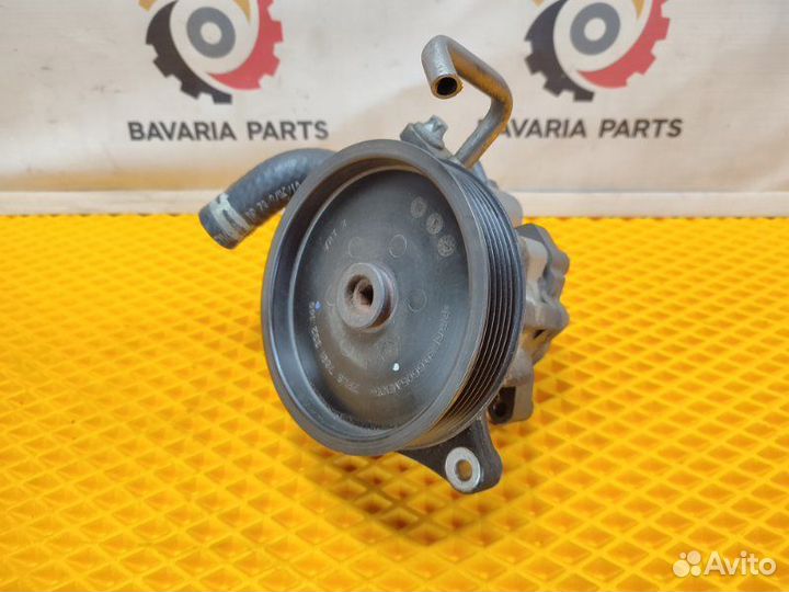 Насос гидроусилителя руля Mercedes E W207 1.8 M271