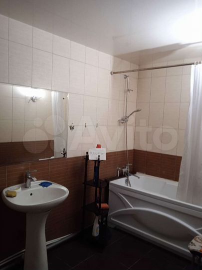 Дом 292 м² на участке 6 сот.