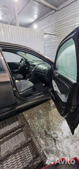 Hyundai Solaris 1.6 AT, 2016, 245 000 км