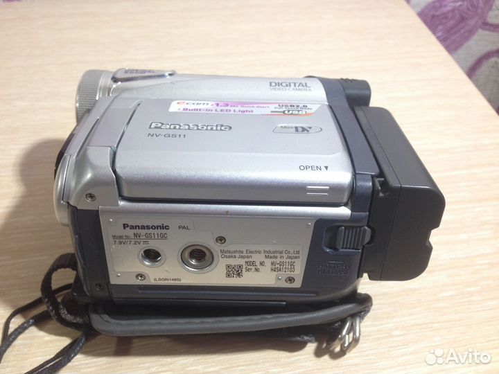 Видеокамера Panasonic NV-GS11