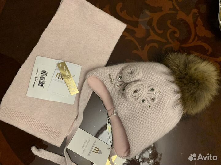 Шапка для девочек. Mialt. Il trenino. Catya