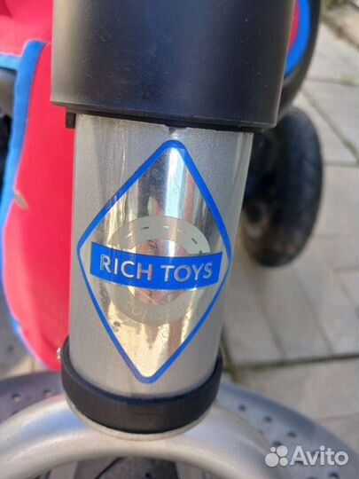 Велосипед трёхколёсный с ручкой Rich toys
