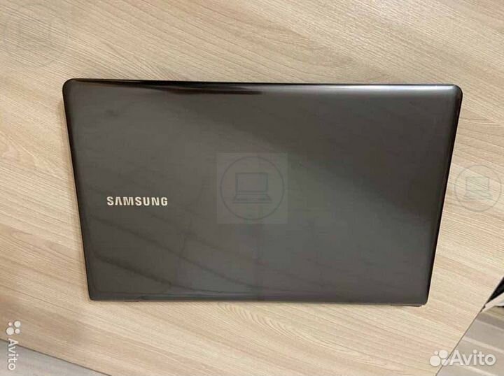 Ноутбук samsung NP350V5C-9EH