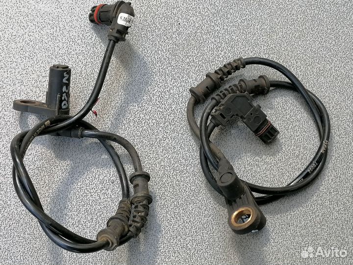 Датчик ABS передний Mercedes-benz W220 1998-2005