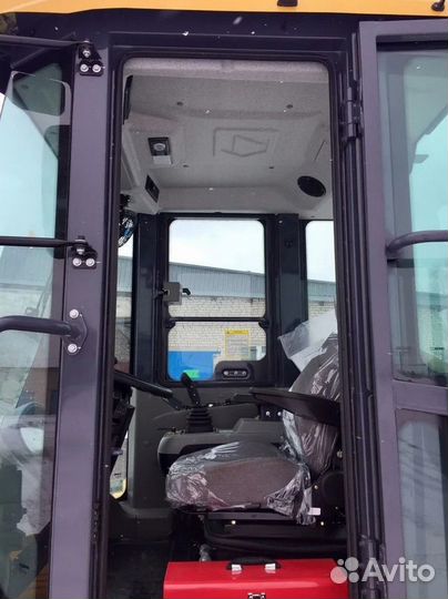 Фронтальный погрузчик XCMG LW300KN, 2023