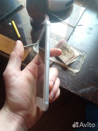 iPhone 8, 256 ГБ
