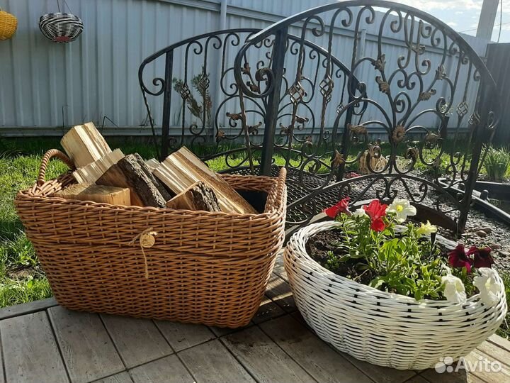 Кашпо из ротанга