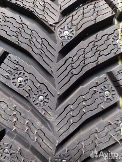 Michelin X-Ice North 4 195/65 R15 95T