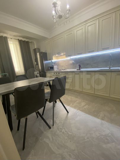 2-к. квартира, 60 м², 6/11 эт.