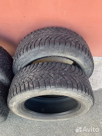 Pirelli Formula Ice 205/60 R16