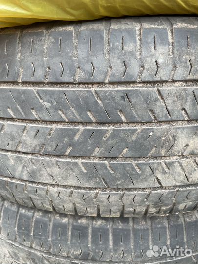 Yokohama E102 225/65 R17 102H