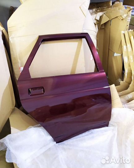 Кузовные детали двери