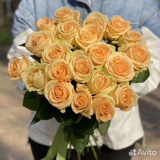 Бюджетные букеты 25 роз 50 см-60 см с доставкой