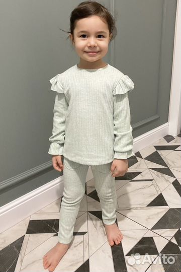 Костюм для девочки Zara