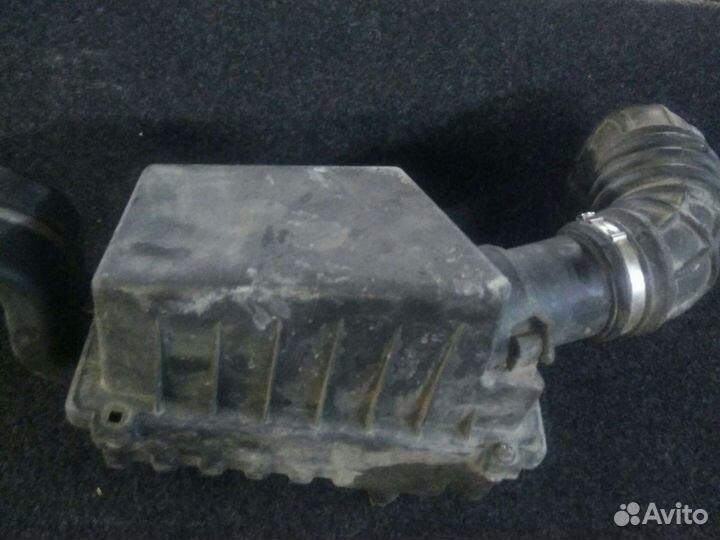 Корпус воздушного фильтра Форд Фокус 1 1.6 в сборе