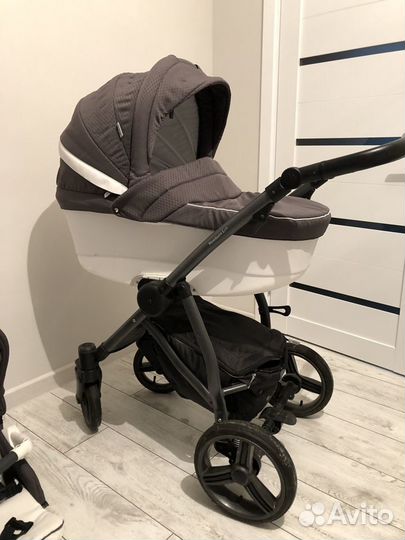 Продаю коляску