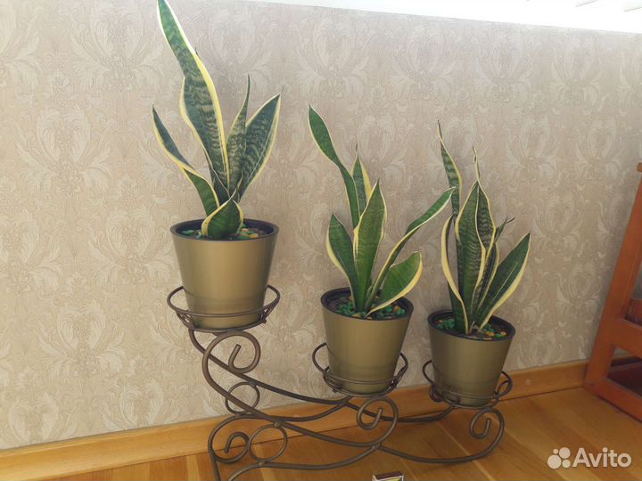 Подставка для кашпо металл