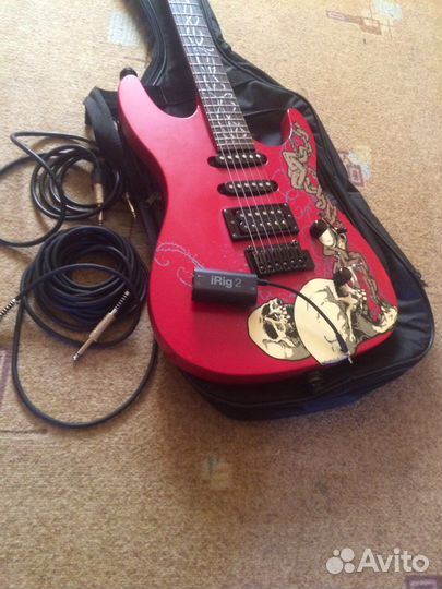 Электрогитра+irig 2+чехол+подставка+мелочи