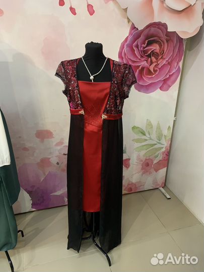 Нарядное платье