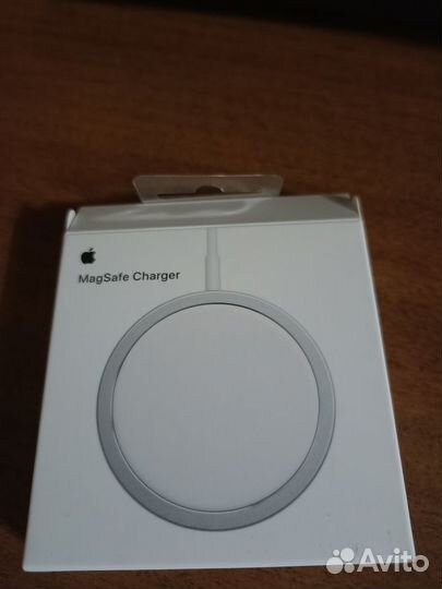 Apple mag safe charger