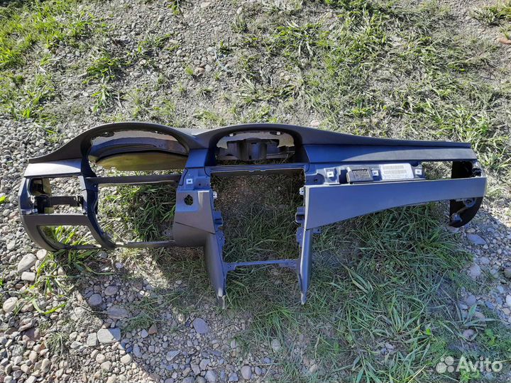 Торпеда (панель) bmw е60