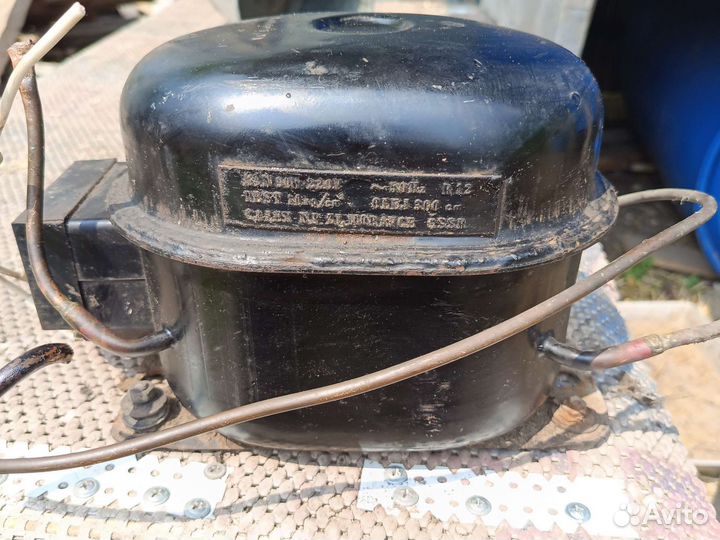 Компрессор от холодильника бу